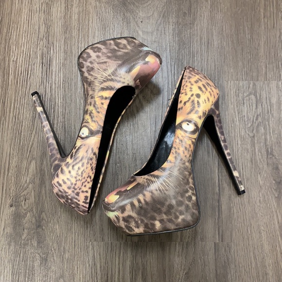 Brand new Iron Fist leopard 6” platforms - Picture 3 of 5